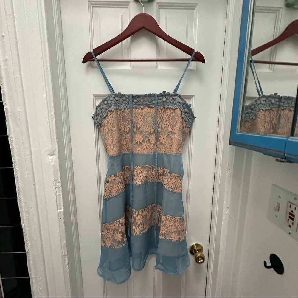 FOXIEDOX/ANTHROPOLOGIE Tristan Lace Mini Dress